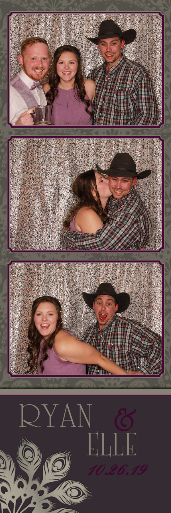 Elle's Wedding | View more photos from the event at gallery.photoboothbillings.com/u/PhotoBoothBillings/Elles-Wedding